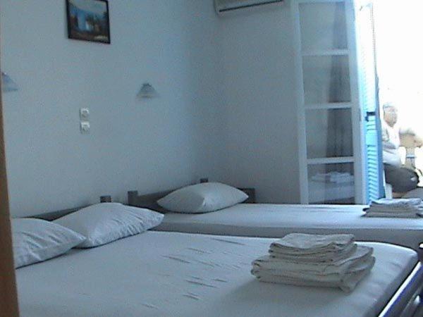 Polemis Studios & Apartments Agia Anna  Luaran gambar