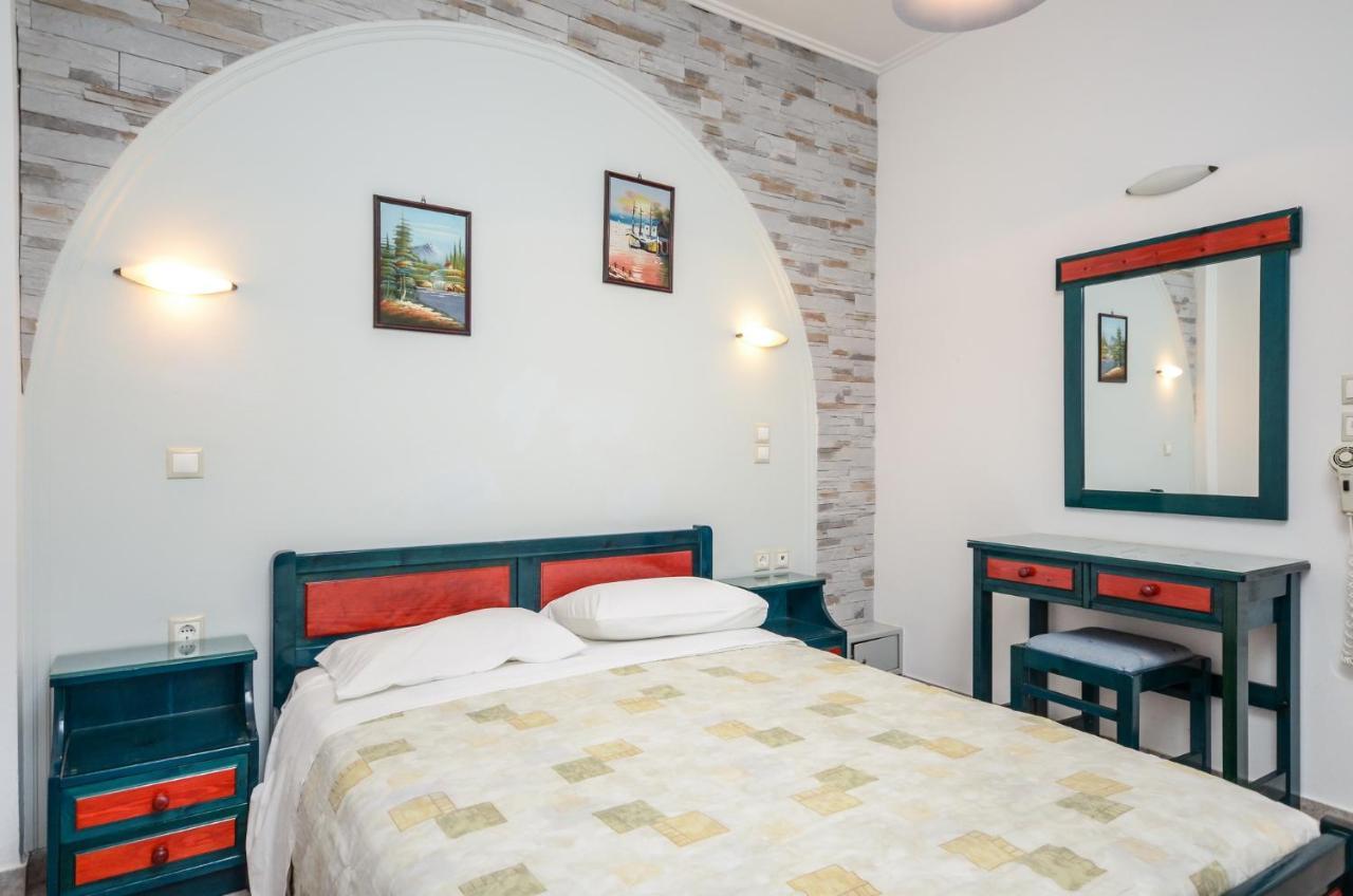 Polemis Studios & Apartments Agia Anna  Luaran gambar